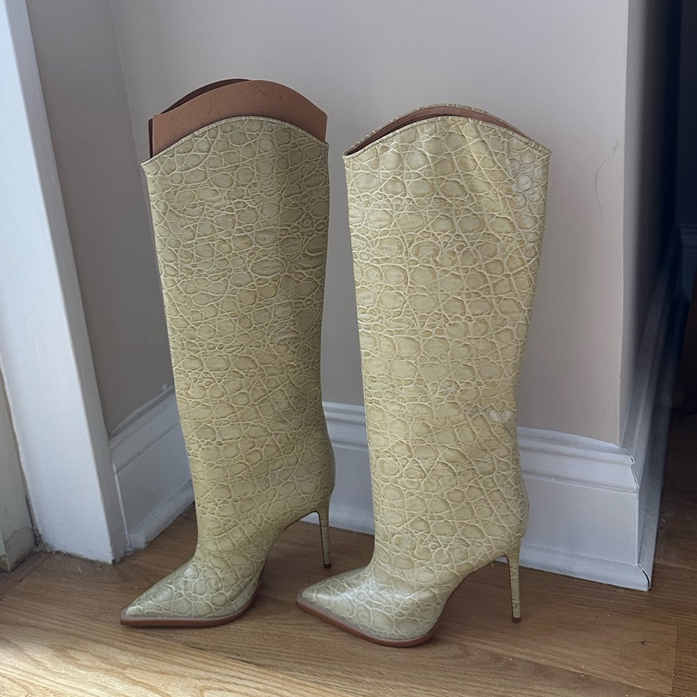 Schutz Maryana Boots Size 6 - NEVER WORN